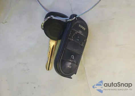 2008 Chevrolet Silverado K1500 z USA, uszkodzony, nr VIN 2GCEK13C281263506